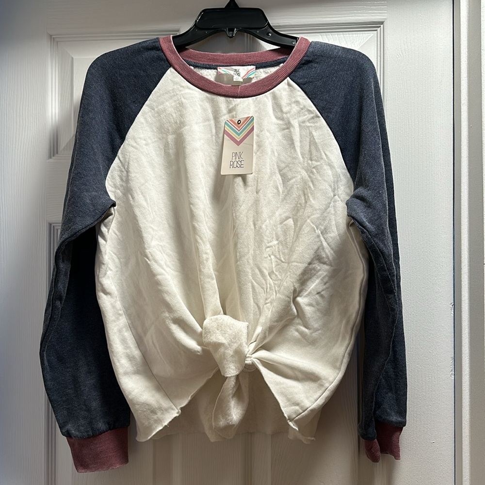 Tie Sweatshirt